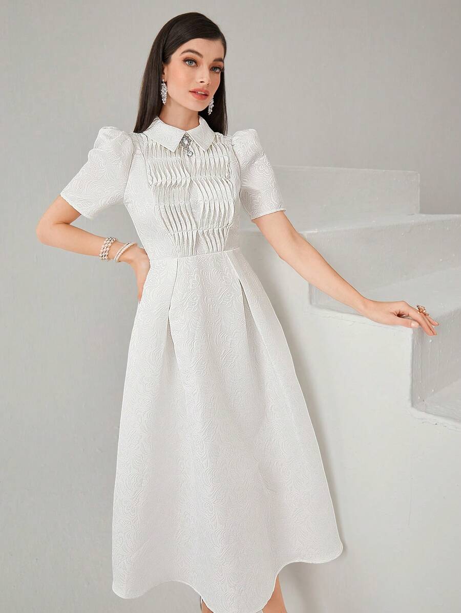 Modelyn 女款純色褶皺泡泡袖連身裙 - 白色 - 查看 1