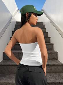 SHEIN EZwear White Knit Tight-Fitting Tube Top