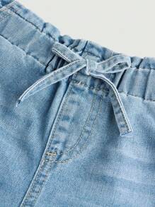 SHEIN Jeans en denim délavé bleu clair pour filles, avec une nouvelle ceinture élastique volantée pour l'été printemps