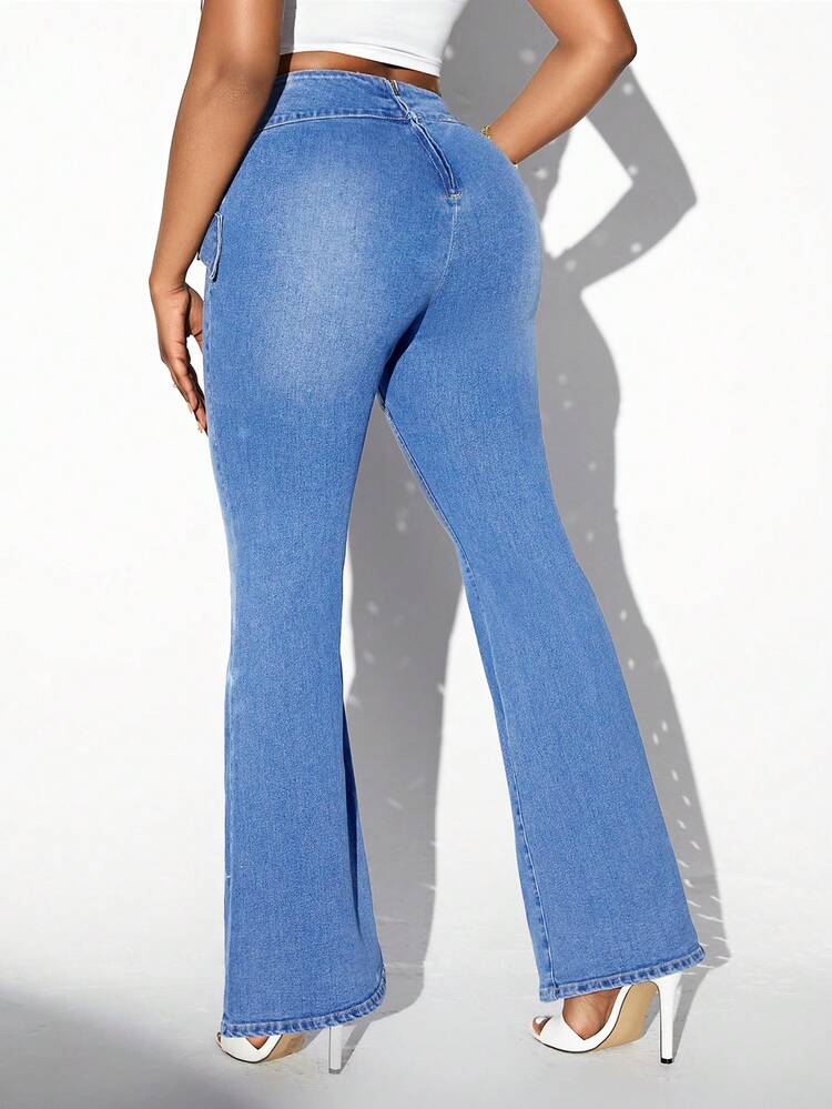 Women's Flared Jeans