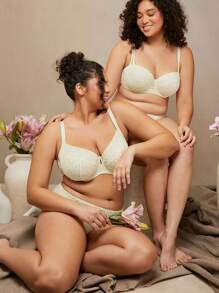 LUVLETTE 加白色性感内衣全覆盖无痕聚拢花卉蕾丝缩小胸罩