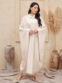 Al Najma 蕾絲拼接蝙蝠袖連衣裙 - 米色 - 查看 1