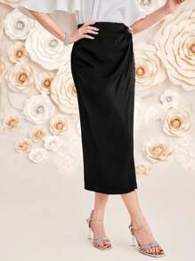 Modelyn Women's Pleated Pearl Decorated Skirt