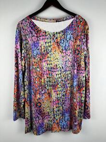 SHEIN LUNE 大尺碼圓領印花長袖t恤 - 彩色 - 查看 3