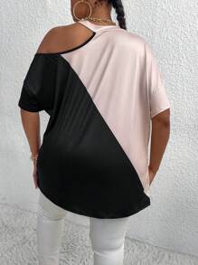 Maweii Camiseta De Cuello Asimétrico Con Tamaño Extra Grande Para Mujeres Con Estampado Floral De Color Contrastante - Negro - Ver 2