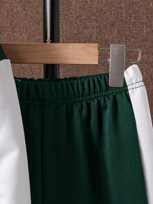 SHEIN 2入組/套青少年男孩對比色運動棒球夾克和褲裝套裝 - 軍綠色 - 查看 4