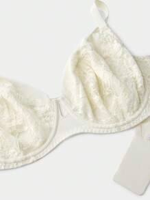 LUVLETTE 加白色性感内衣全覆盖无痕聚拢花卉蕾丝缩小胸罩