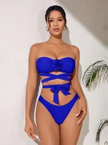 SHEIN Swim Conjunto de bikini sin tirantes para damas con decoración de flor 3D, festival de música, verano, playa