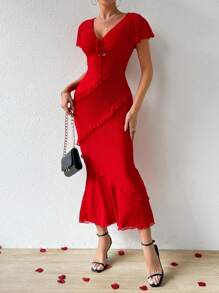 SHEIN Privé 情人节浪漫红色女士荷叶边装饰紧身连衣裙 - 紅色 - 查看 3