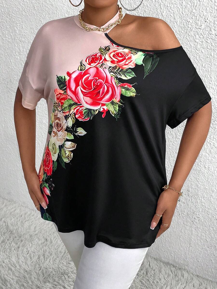 Maweii Camiseta De Cuello Asimétrico Con Tamaño Extra Grande Para Mujeres Con Estampado Floral De Color Contrastante - Negro - Ver 1
