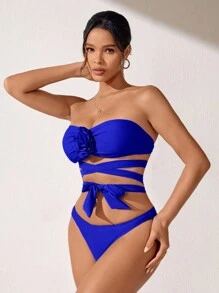 SHEIN Swim Conjunto de bikini sin tirantes para damas con decoración de flor 3D, festival de música, verano, playa