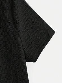 SHEIN EZwear Talla Grande Jersey De Punto Con Abertura Frontal Y Apariencia De Camiseta - Negro - Ver 3