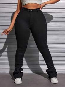 SHEIN SXY Plus Size Solid Color Slim Fit Jeans - Black - View 1
