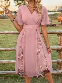 SHEIN LUNE Women'S Floral Embroidery Mesh Splicing Dress - Pink - View 3