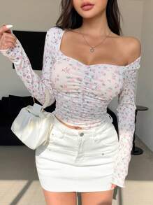 DAZY Women's Slim Fit Ruched Ditsy Floral Long Sleeve T-Shirt Summer - Baby Pink - View 7