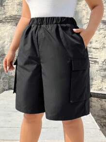 SHEIN EZwear Plus Size Women's Black Straight Shorts Fifth Pants
