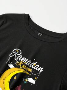 SHEIN LUNE Kaos Hitam Wanita dengan Slogan Berkat Desain Festival dan Bulan - Hitam - View 7