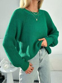 EURMUSE Women's Plus Size Solid Color Raglan Sleeve Sweater Pullover - Green - View 3