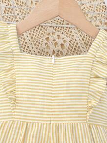 SHEIN Baby Girl Casual Striped Romper With Bowknot On Front - Yellow - View 4