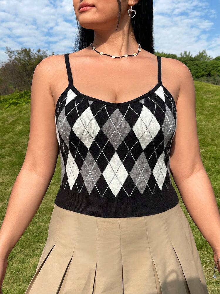 Plus Size Rhombus Check Knit Top