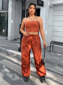 SHEIN EZwear CURVE 女士加大碼連身工裝褲,帶有字母補丁上衣和錐形褲管 - 鏽棕色 - 查看 4