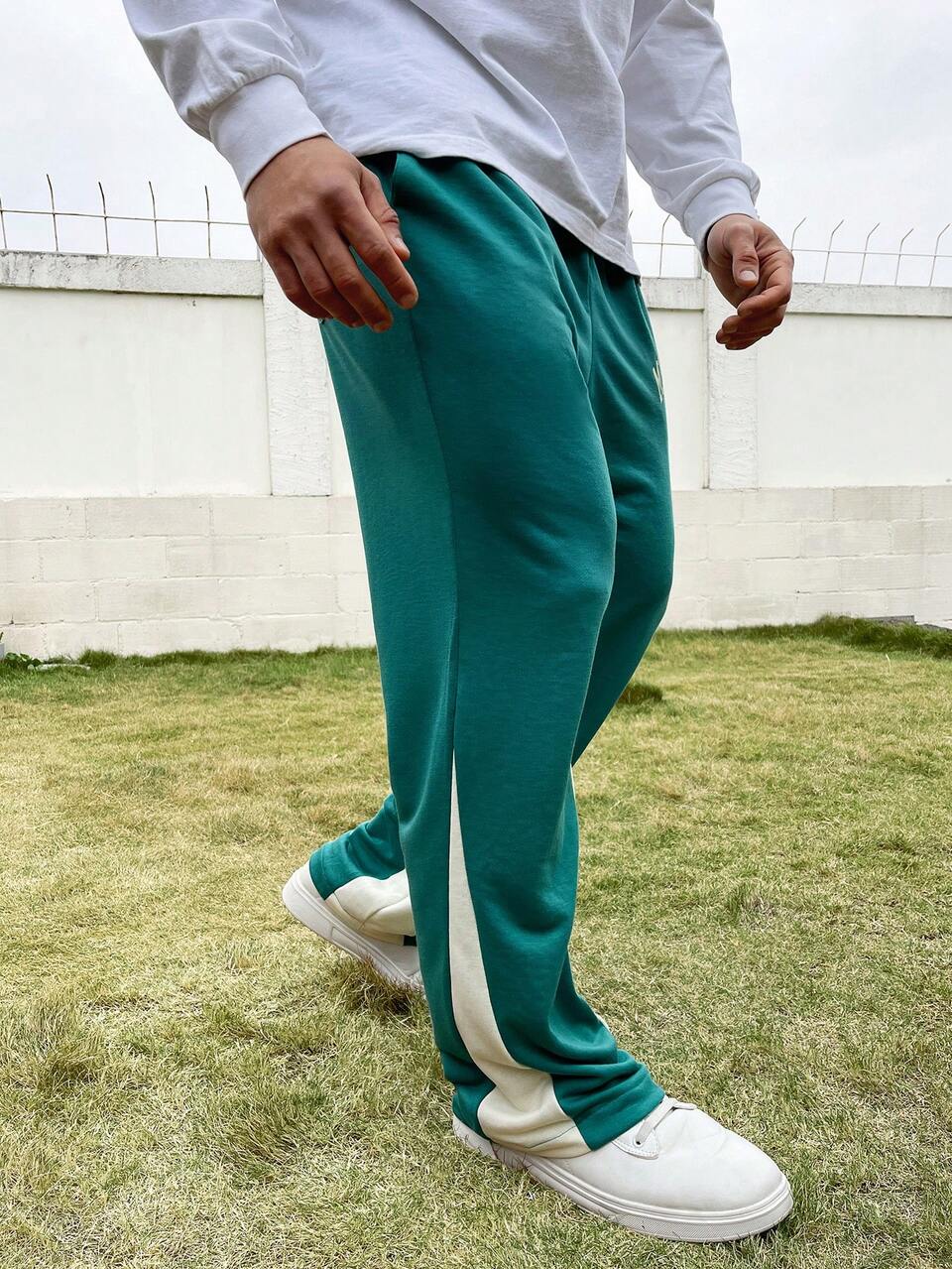 Men's Contrast Color Drawstring Sweatpants For Plus Size