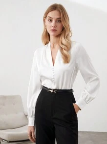 BizChic 女式深 V 领缎面长袖衬衫，商务休闲优雅正式衬衫，秋季 - 白色 - 查看 5