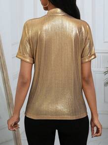 Xyvia 亮面缺口领衬衫，适合节日派对穿着 - 金色 - 查看 2