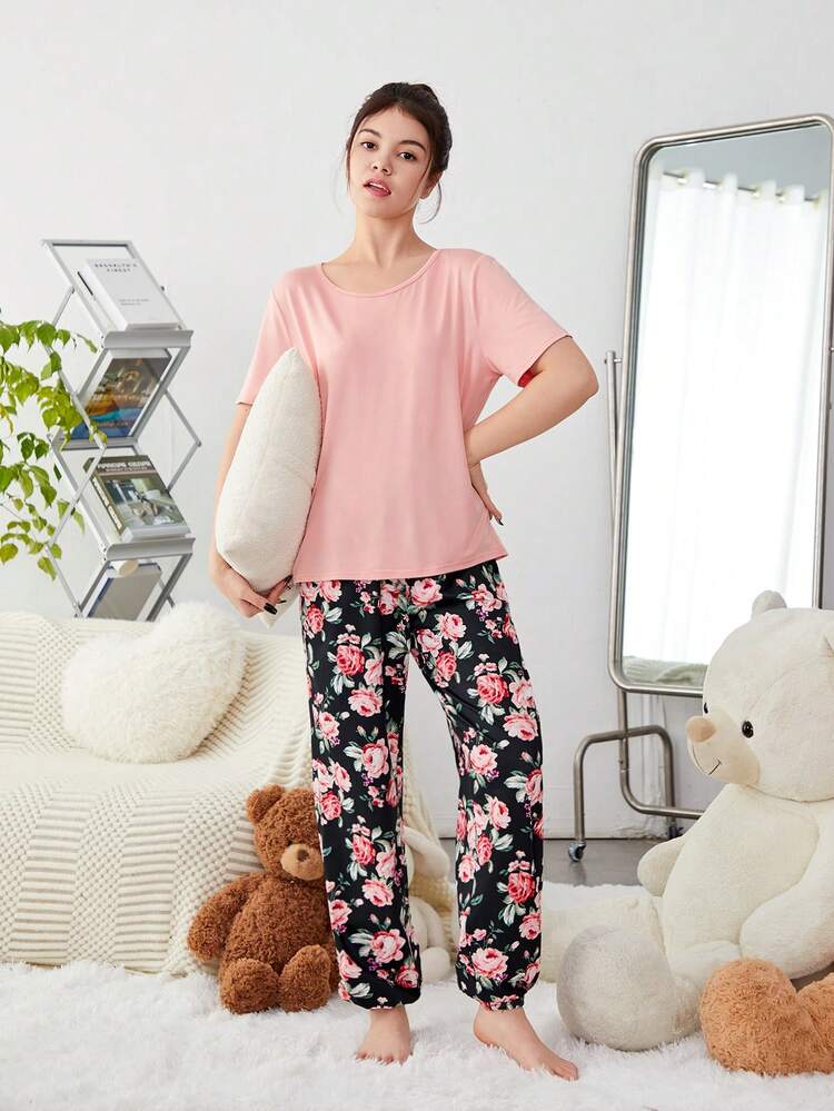 Teen Girls' Knit Loose Fit Round Neck Top And Flower Patterned Joggers Pajama Set