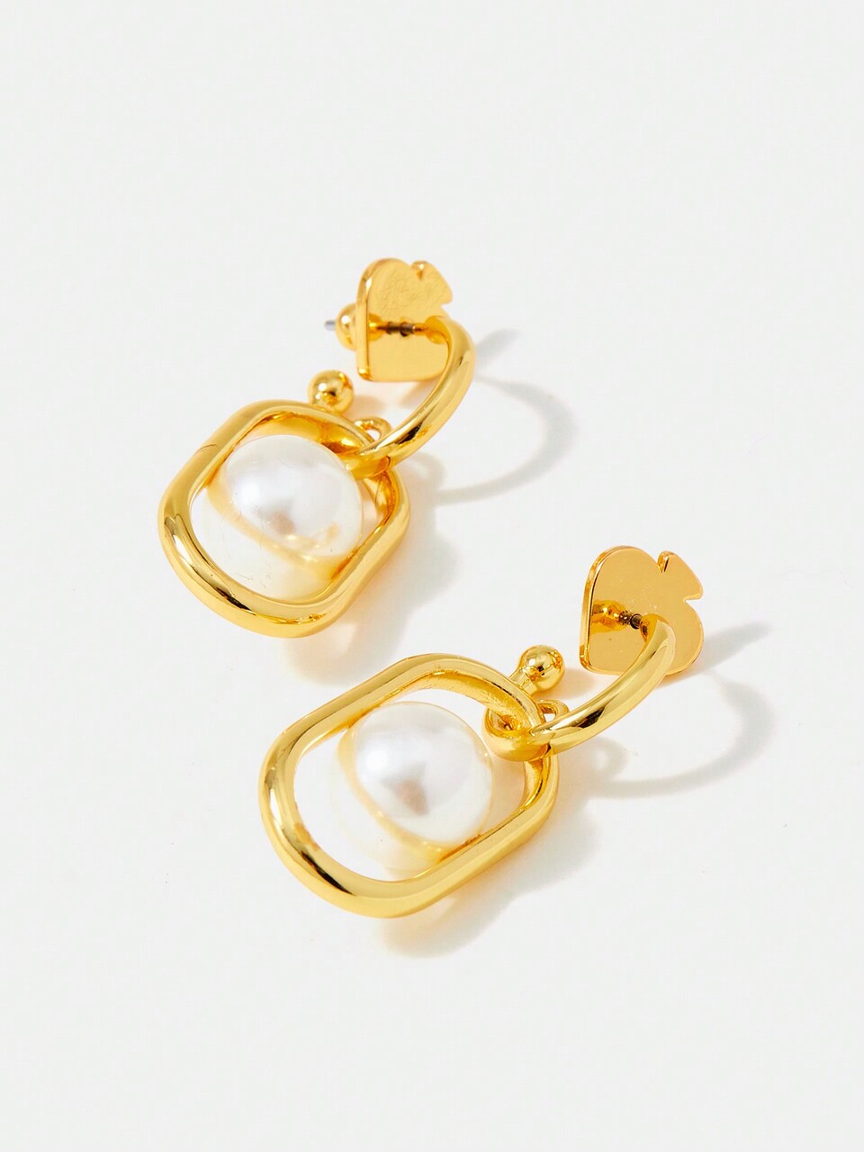 MOTF GOLD-PLATED FAUX PEARL ELLIPTICAL HOLLOW OUT EARRINGS