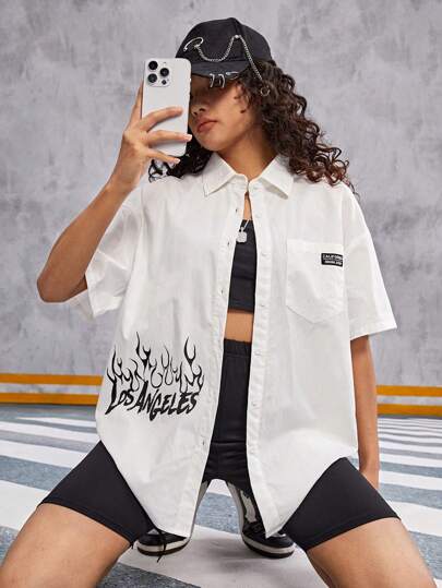 SHEIN Teen Girls' Woven Patch Pocket Flame Pattern Short Sleeve Shirt With Woven Brand Label