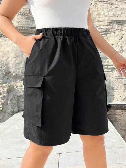 Muchica Plus Size Women's Black Straight Shorts Fifth Pants