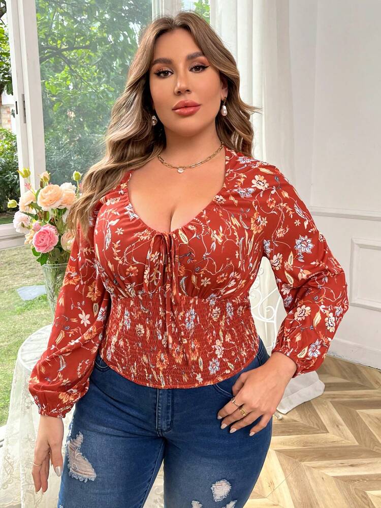 Women's Plus Size Flower Printed Sweetheart Collar Shirt