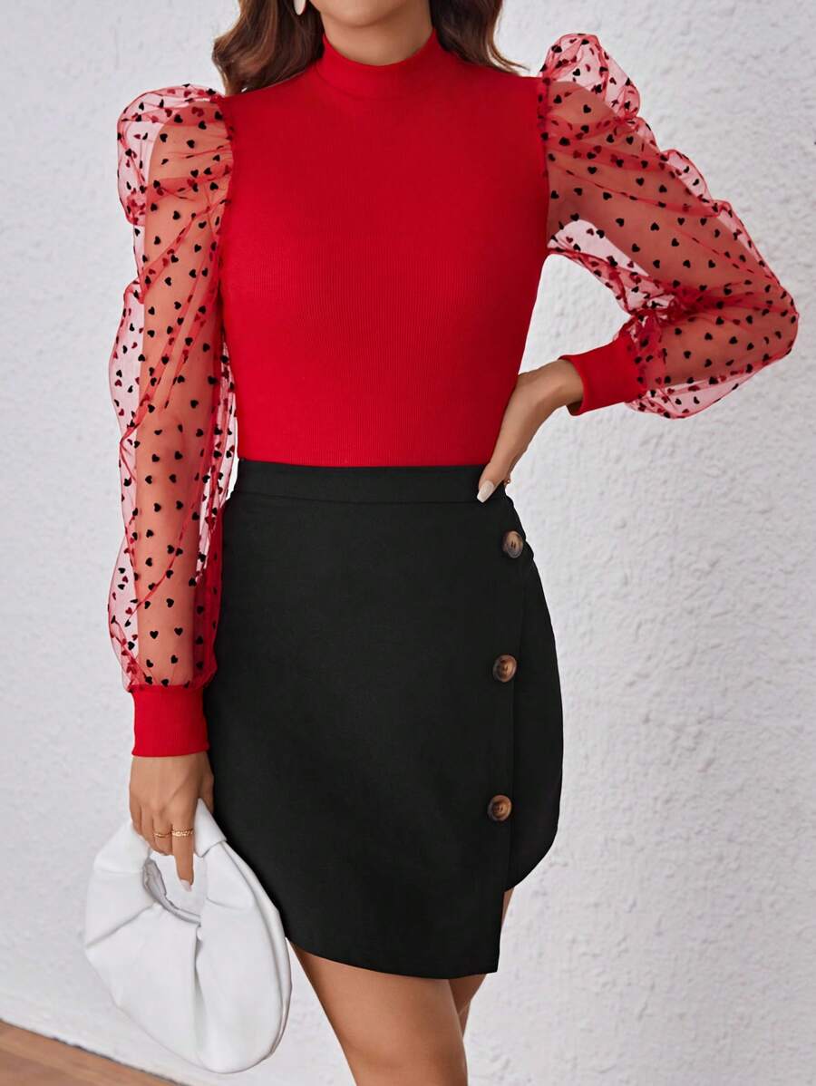 SHEIN Clasi 女士絨面心形網球泡袖修身立領上衣配按鈕前開裙子套裝 - 紅色 - 查看 1