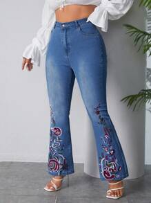 SHEIN LUNE 大尺碼花卉刺繡喇叭牛仔褲 - 藍色 - 查看 1