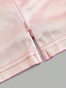 SHEIN BAE Conjunto De Camiseta Sin Mangas Con Tirantes Con Lazo De Bloque De Color Romántico Y Falda De Cintura Baja Para El Día De San Valentín, Para Mujeres