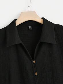 SHEIN EZwear Talla Grande Jersey De Punto Con Abertura Frontal Y Apariencia De Camiseta - Negro - Ver 4