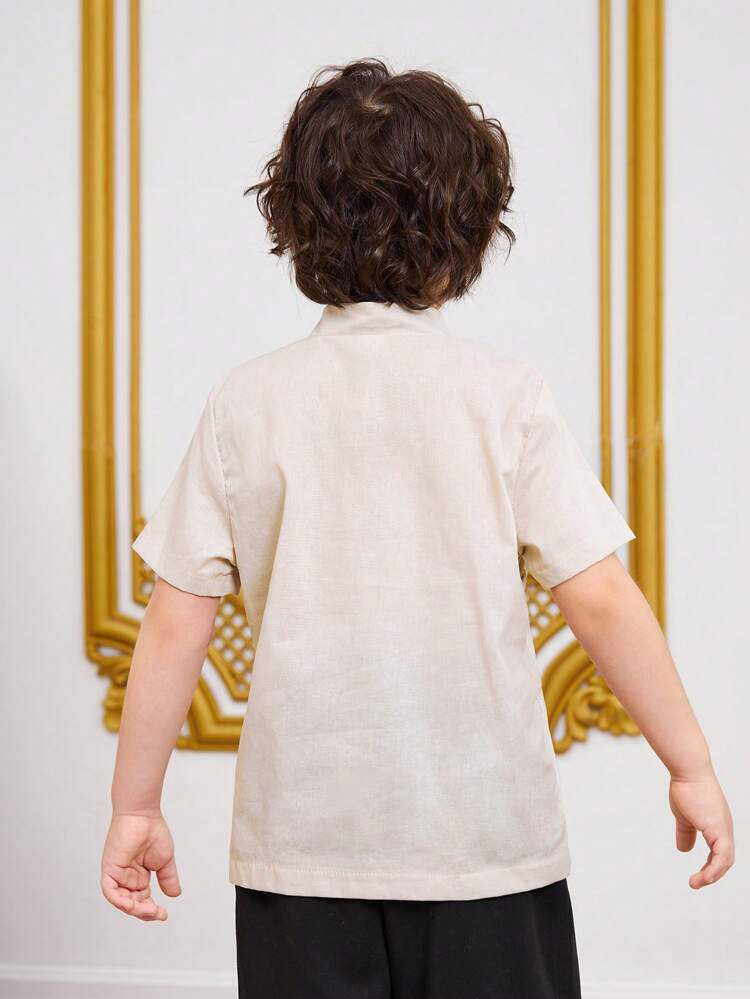 Young Boy's Asymmetrical Placket Stand Collar Button Half-Open Shirt