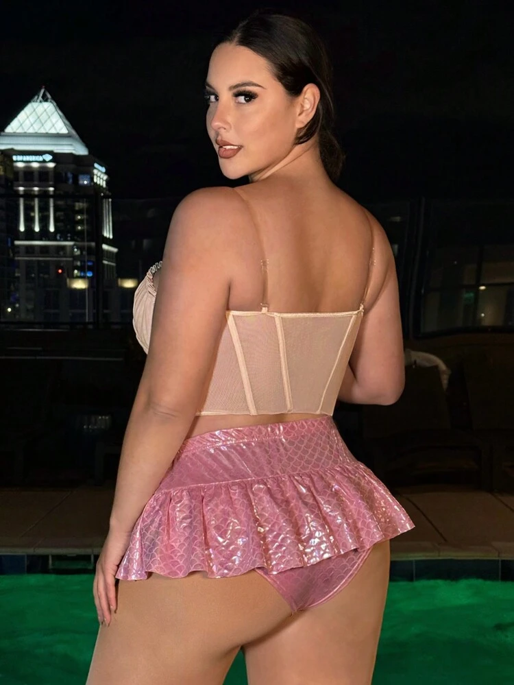 Plus Size Mesh Spliced Pleated Bra Cup Fitted Top