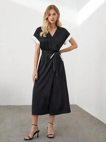 BizChic Của phụ nữ Thắt lưng Viền tương phản Váy chữ A - Đen và trắng - Xem 2