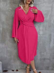 SHEIN Unity 大尺寸女性十字形設計喇叭袖連衣裙