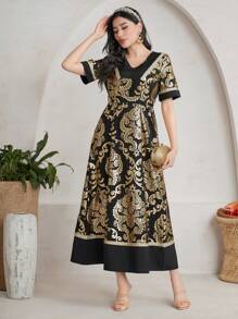 Al Najma All Over Print V-Neck Arabian Dress - Multicolor - View 3