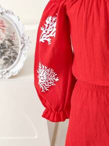 SHEIN Young Girl'S Hollow Out Shoulder Button-Front Top And Skirt Two Piece Set For Spring And Summer - Red - View 5