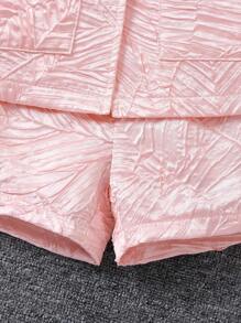 SHEIN 3 Unids/set Sombrero Magnífico Para Chicas Jóvenes, Chaqueta De Dos Bolsillos, Chaleco Y Pantalones Cortos Trajes De Verano