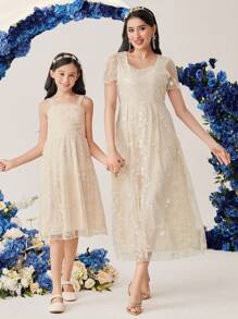 Modelyn Robe longue de soirée évasée avec broderie florale pour femmes - Nude - Voir 3