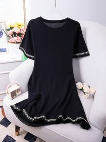 SHEIN LUNE Übergroßes Rundhalskleid Mit Fransen Dekoration Aus Strickpullover - Schwarz - Übersicht 2