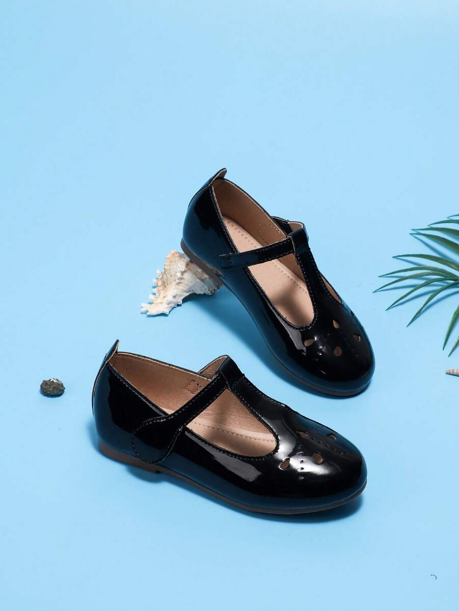 Girls' Spring/Summer Black Mary Jane Shoes With British Retro Style For Children, New Fashionable Design For Primary School Students, For Dance Performance Parties, Flat Heel - Black - View 1