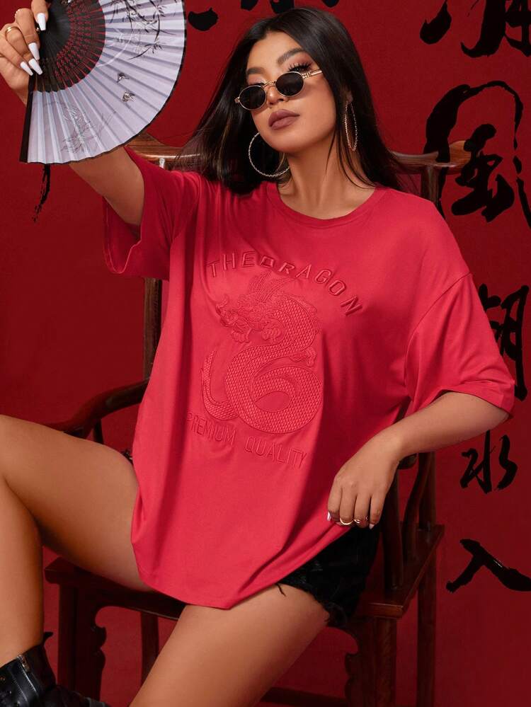 Plus Size Women'S Round Neck T-Shirt With Dragon Embroidery And Letter Print