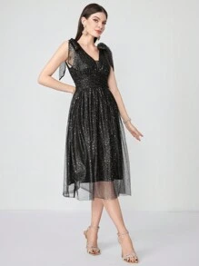 SHEIN Belle 黑色網狀連衣裙,金色閃爍裝飾 - 黑色 - 查看 5
