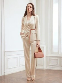 MOTF PREMIUM 編織女款尖領翻蓋細節束腰西裝外套